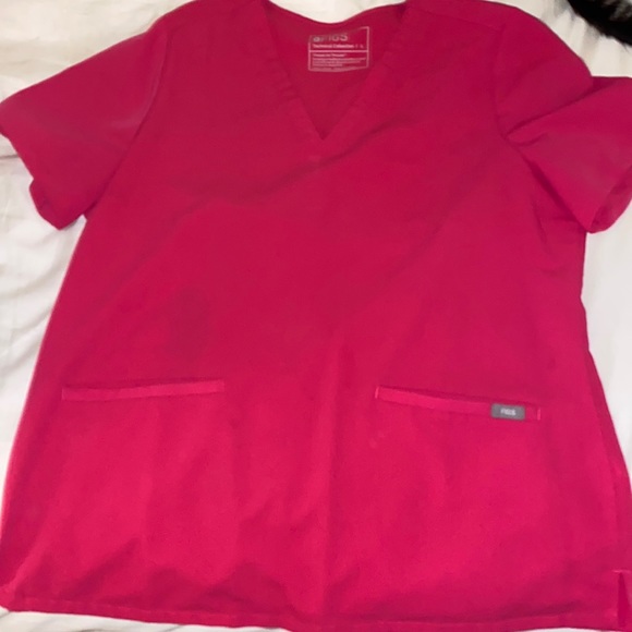 Figs Tops Figs Womens Shocking Pink Casma Threepocket Scrub Top L